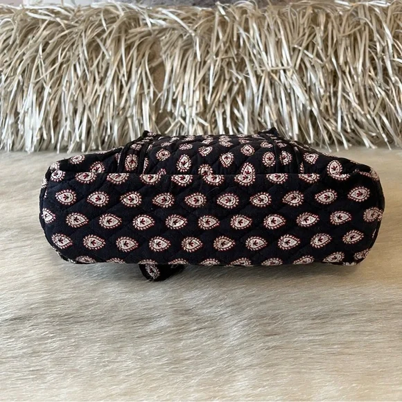 Vintage VERA BRADLEY Classic Black 2006 Little Betsey Red White Floral Zipper - Picture 10 of 14